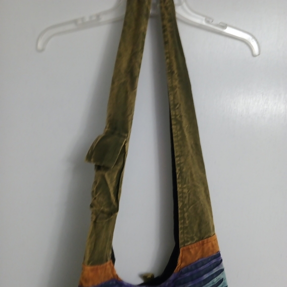 Olive Green Embroidered Crossbody Bag with Floral Appliqué - Picture 6 of 10